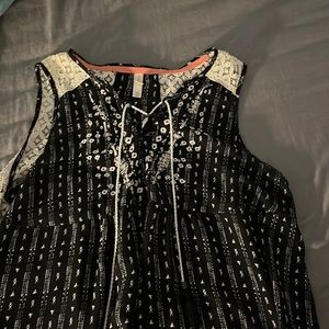 Black and white tank top